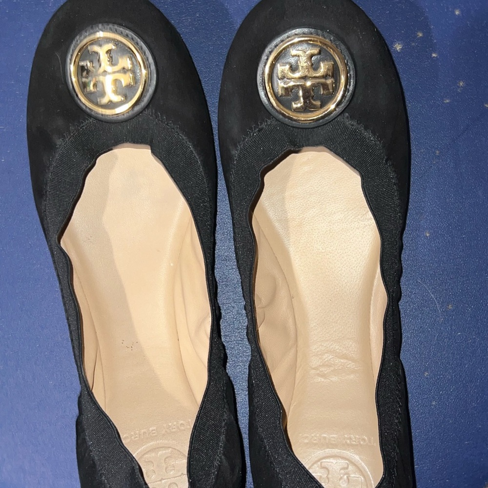 Tory Burch Black and Gold Flats with Iconic Logo